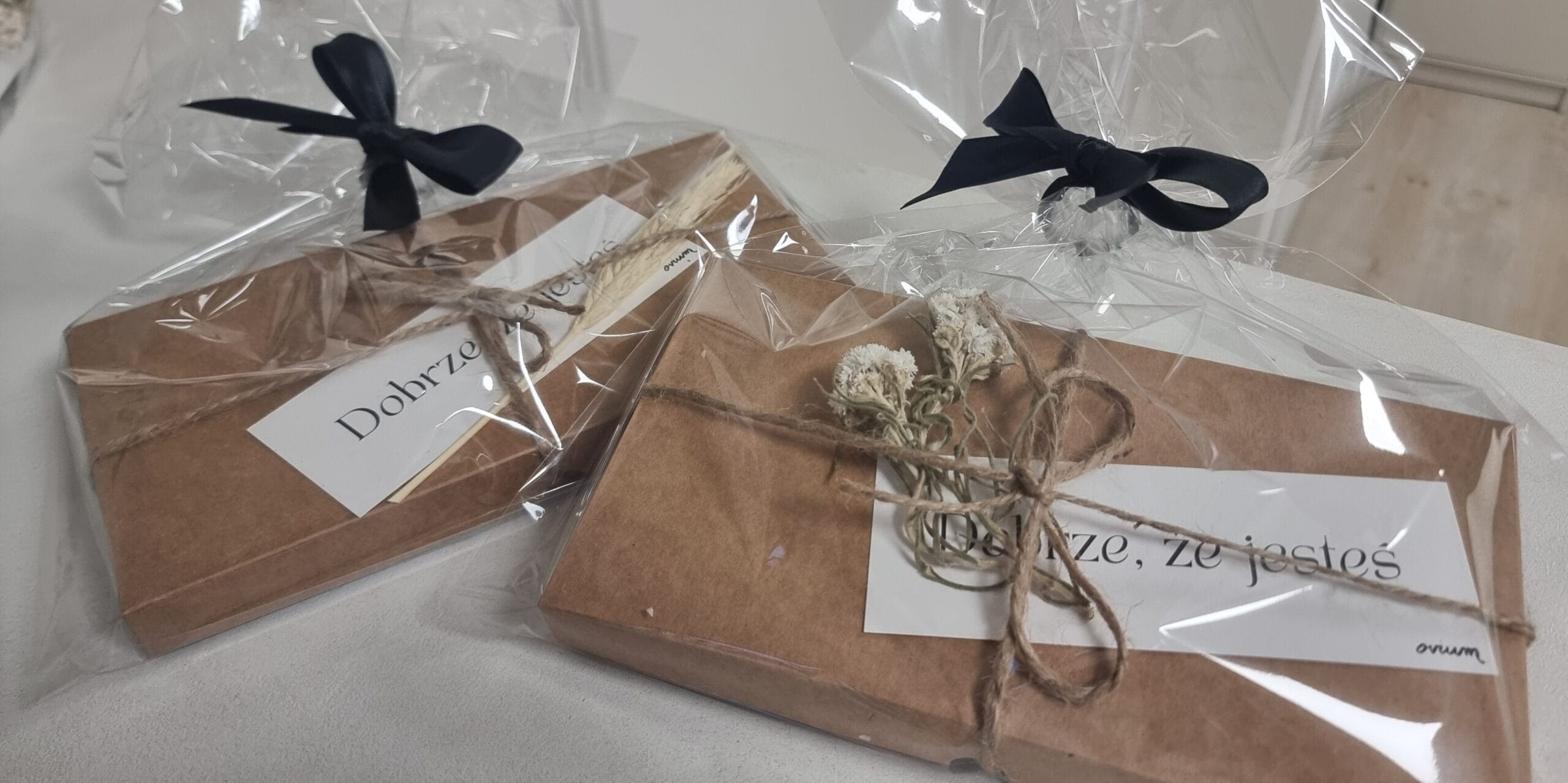 Voucher prezentowy Część Piękna na czerpanym papierze